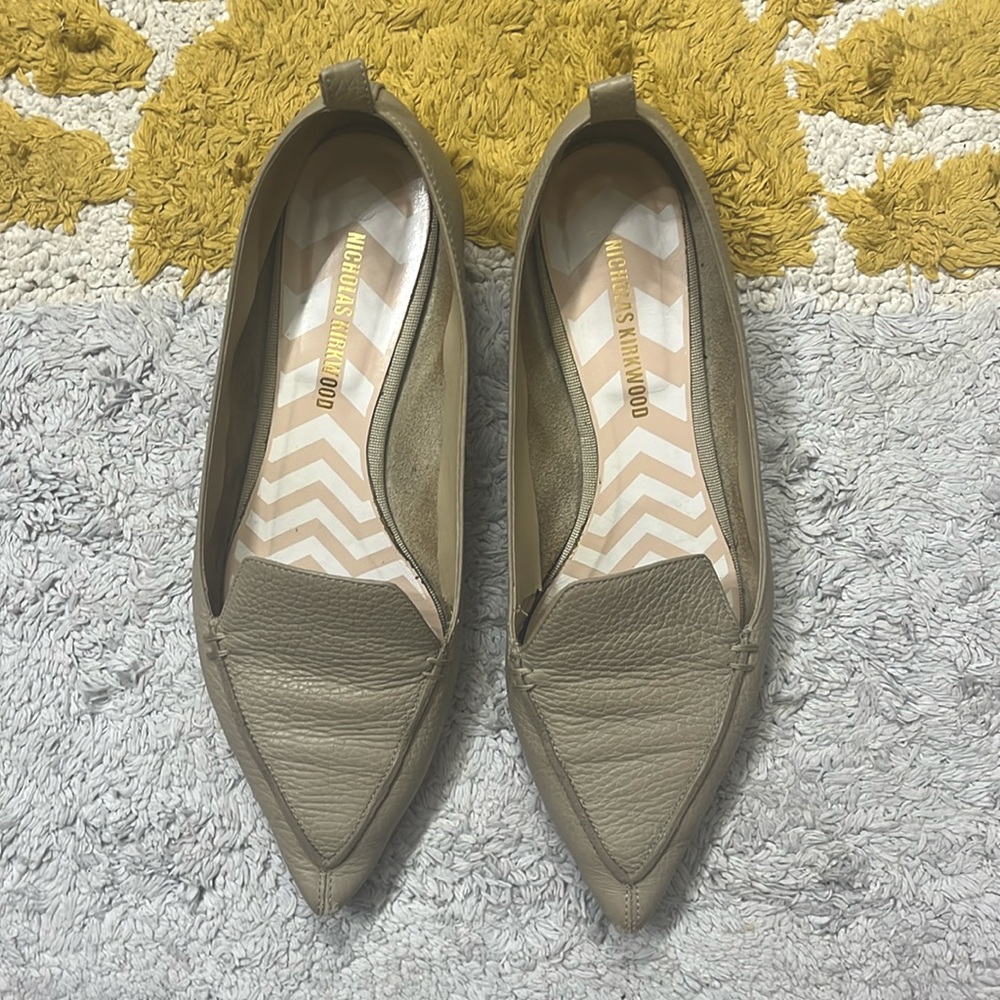 NICHOLAS KIRKWOOD
Beya pebbled-leather loafers
